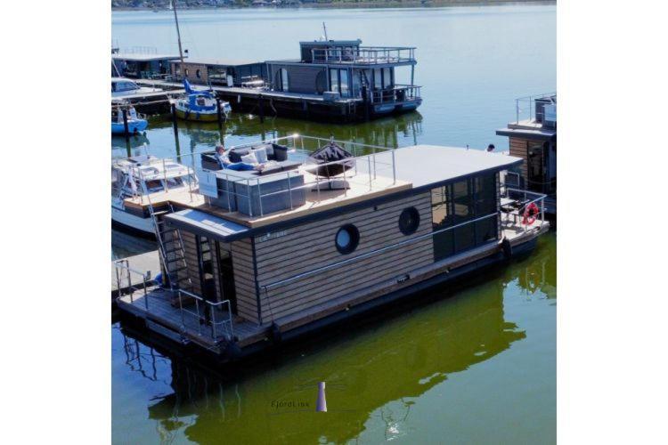 Hausboot Fjord Ankerplatz Mit Biosauna In Schleswig Dış mekan fotoğraf